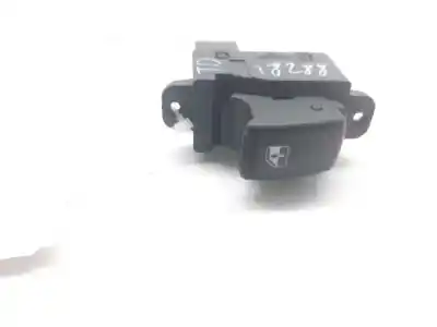 Pezzo di ricambio per auto di seconda mano comando alzacristalli posteriori destro per kia rio ii (jb) 1.4 16v riferimenti oem iam 935811g000