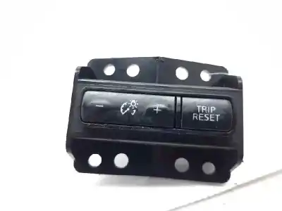 Pezzo di ricambio per auto di seconda mano interruttore per nissan qashqai (j11) acenta riferimenti oem iam 80327c