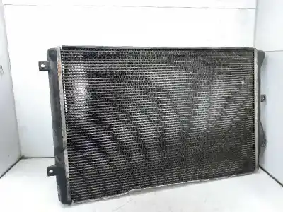 Автозапчасти б/у ВОДЯНОЙ РАДИАТОР за VOLKSWAGEN TOURAN (1T1)  ссылки OEM IAM 1K0121251CD  