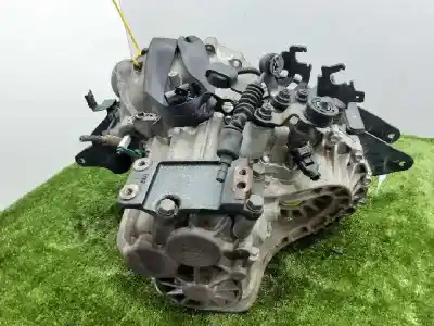 Peça sobressalente para automóvel em segunda mão caixa de velocidades por hyundai sonata (nf) 2.0 crdi comfort i referências oem iam s719jc