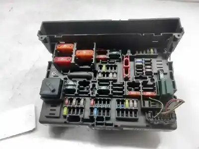 Second-hand car spare part fuse box unit for bmw serie 3 coupe (e92) e92 coupé 320d oem iam references 911944604  