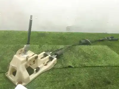 Peça sobressalente para automóvel em segunda mão alavanca de velocidades por hyundai ix35 comfort 2wd referências oem iam 437002y4009p