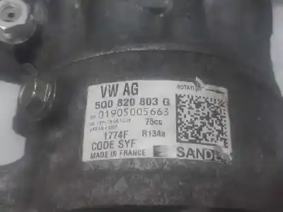Peça sobressalente para automóvel em segunda mão COMPRESSOR DE AR CONDICIONADO A/A A/C por SKODA RAPID  Referências OEM IAM 5Q0820803G  