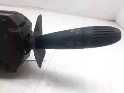 Peça sobressalente para automóvel em segunda mão comandos do volante por fiat doblo (119) 1.9 jtd cat referências oem iam 0735606792