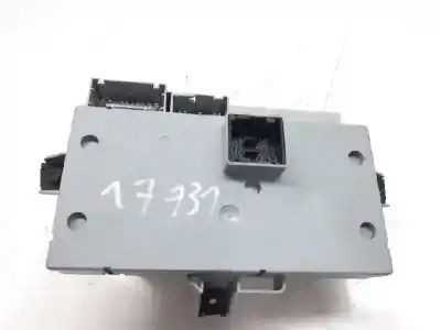 Pezzo di ricambio per auto di seconda mano scatola relè/fusibili per fiat stilo (192) 1.9 jtd cat riferimenti oem iam 0051759555  