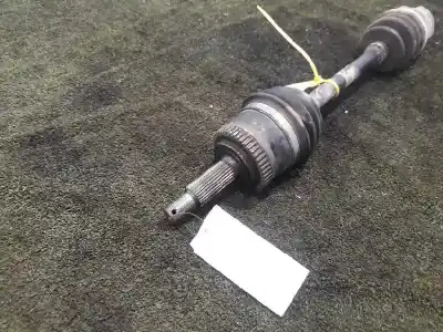 Pezzo di ricambio per auto di seconda mano trasmissione anteriore sinistra per kia carens (un) emotion riferimenti oem iam 495011d700