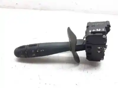 Second-hand car spare part headlights switch for renault clio ii fase ii (b/cb0) authentique oem iam references 7701047551  