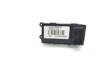 Tweedehands auto-onderdeel rechts achter ruiten bediening voor hyundai i40 i (vf) 1.7 crdi oem iam-referenties 935803z0504x
