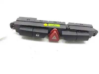 Second-hand car spare part hazard warning lights for kia ceed active 116 cv / 85 kw oem iam references 937001h000  