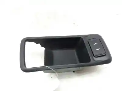 Peça sobressalente para automóvel em segunda mão BOTÃO / INTERRUPTOR ELEVADOR VIDRO DIANTEIRO DIREITO por FORD FOCUS BERLINA (CAP)  Referências OEM IAM 1223143  