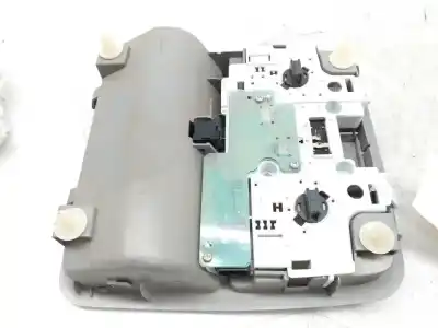 Автозапчастина б/у внутрішне світло для toyota rav 4 (a3) executive посилання на oem iam 6340142010