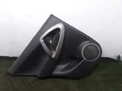 Автозапчастина б/у обкітка задніх лівіх дверей для toyota rav 4 (a3) executive посилання на oem iam 6764042340b8