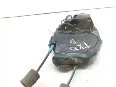 Автозапчастина б/у замок заднього правого дверя для toyota rav 4 (a3) executive посилання на oem iam 6905042021