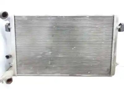 Pezzo di ricambio per auto di seconda mano radiatore d acqua per seat leon (1m1) sport riferimenti oem iam 1j0121253ad  