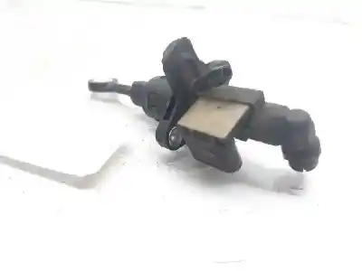 Peça sobressalente para automóvel em segunda mão BOMBA DE EMBREAGEM por VOLKSWAGEN POLO V (6R1, 6C1)  Referências OEM IAM 6C0927810A  