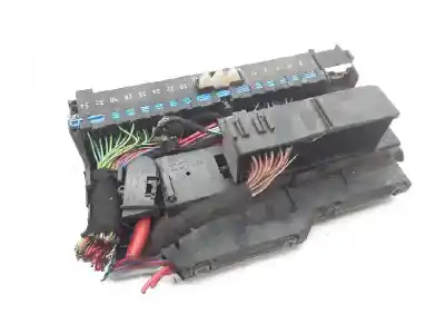 Second-hand car spare part fuse box unit for bmw x3 (e83) 2.0d oem iam references 8364542  
