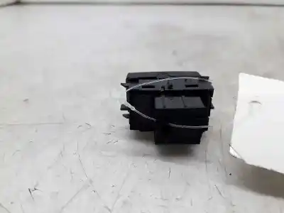 Автозапчасти б/у управление задними правыми стеклами за skoda octavia combi (5e5) rs ссылки oem iam 5e0959855a  