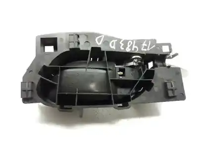 Pièce détachée automobile d'occasion poignée intérieure avant droite pour peugeot 407 sw sr confort références oem iam 96526177  