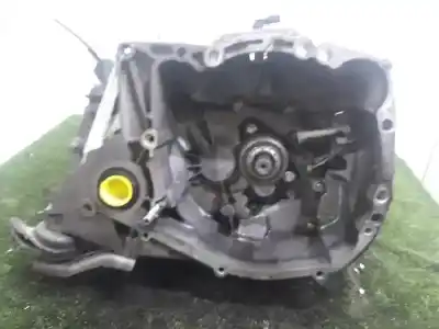 Peça sobressalente para automóvel em segunda mão CAIXA DE VELOCIDADES por RENAULT CLIO III  Referências OEM IAM JH3128  5 VELOCIDADES