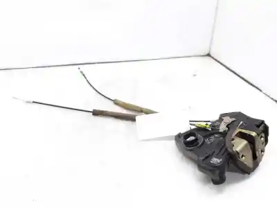 Second-hand car spare part left front door lock for toyota corolla (e12) 2.0 d-4d sol sedán oem iam references 6904012510