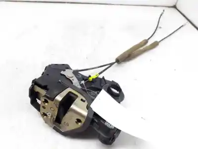 Second-hand car spare part front right door lock for toyota corolla (e12) 2.0 d-4d sol sedán oem iam references 6903012460