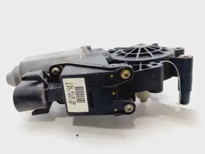 Автозапчастина б/у РЕГУЛЯТОР СКЛА ЗАДНЬОГО ПРАВОГО для AUDI A6 BERLINA (4B2)  Посилання на OEM IAM 4B0839462  