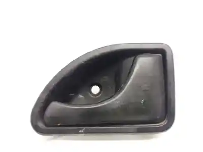 Second-hand car spare part interior right front handle for renault kangoo (f/kc0) authentique 58 cv / 43 kw oem iam references 8200247803 Second-hand car spare part interior right front handle for renault kangoo (f/kc0) authentique 58 cv / 43 kw oem iam references 8200247803