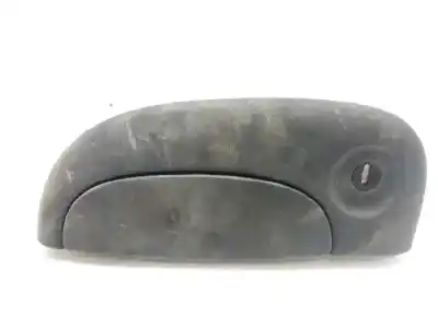 Second-hand car spare part EXTERIOR LEFT FRONT DOOR HANDLE for RENAULT KANGOO (F/KC0)  OEM IAM references 7700354478  