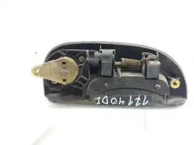 Second-hand car spare part exterior left front door handle for renault kangoo (f/kc0) authentique 58 cv / 43 kw oem iam references 7700354478   Second-hand car spare part exterior left front door handle for renault kangoo (f/kc0) authentique 58 cv / 43 kw oem iam references 7700354478