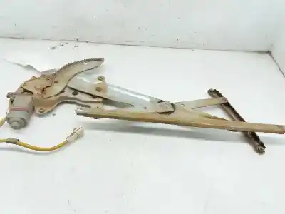 Second-hand car spare part passenger side right window regulator for toyota hilux (kun) double cab 4x4 oem iam references 698100k041