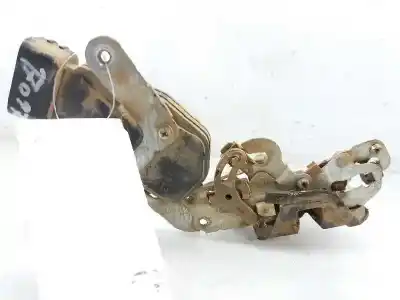 Second-hand car spare part rear right door lock for toyota hilux (kun) double cab 4x4 oem iam references 690500k040