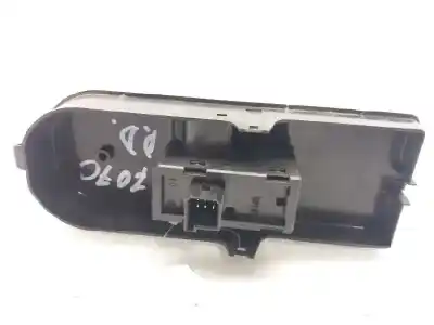 Tweedehands auto-onderdeel schakelaar rechts voor ruit voor opel astra h berlina enjoy oem iam-referenties 13228881