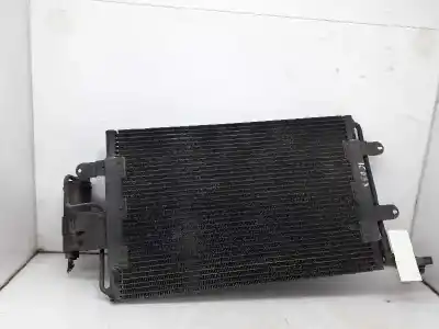 Gebrauchtes Autoersatzteil KONDENSATOR / KÜHLER DER KLIMAANLAGE Kondensator zum VOLKSWAGEN GOLF IV BERLINA (1J1)  OEM-IAM-Referenzen 1J0820411B  