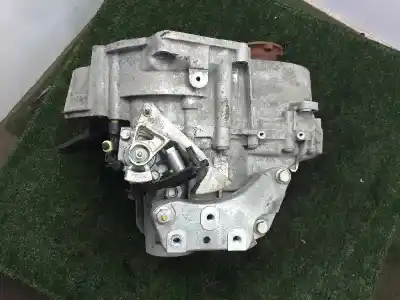 Second-hand car spare part gearbox for skoda superb ii ranchera familiar (3t5) 2.0 tdi oem iam references nfn