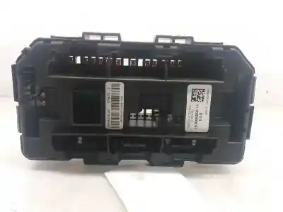Автозапчасти б/у блок реле/предохранителей за bmw 1 (f20) 116 d ссылки oem iam 938907001  