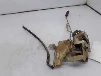 Автозапчасти б/у замок передней правой двери за mazda b-serie (un) sdx doble cabina ссылки oem iam uh8158310b