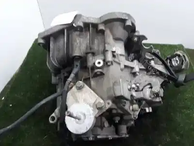 Second-hand car spare part gearbox for fiat stilo (192) 1.9 jtd cat oem iam references 192a1000  5 velocidades