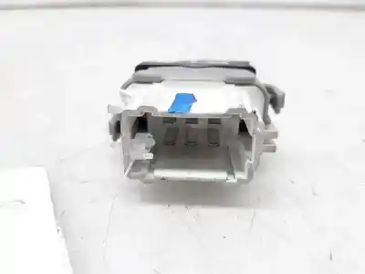 Автозапчасти б/у управление задними правыми стеклами за renault megane ii familiar expression confort 101 cv / 74 kw ссылки oem iam 2808201