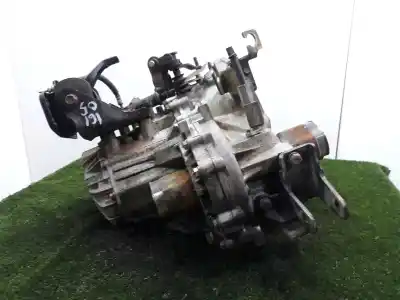 Second-hand car spare part GEARBOX for HYUNDAI LANTRA BERLINA (RD)  OEM IAM references JW2073  5 VELOCIDADES