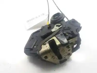 Peça sobressalente para automóvel em segunda mão fechadura da porta traseira esquerda por toyota corolla (e12) 2.0 d-4d linea luna berlina referências oem iam 322425  
