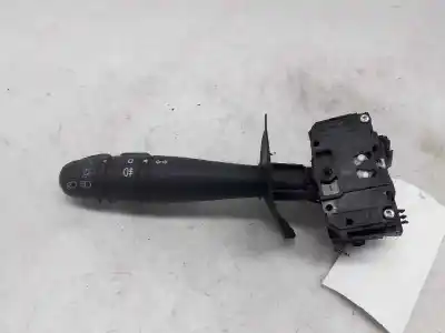 Second-hand car spare part headlights switch for renault clio ii fase ii (b/cb0) base authentique 65 cv / 48 kw oem iam references 6166