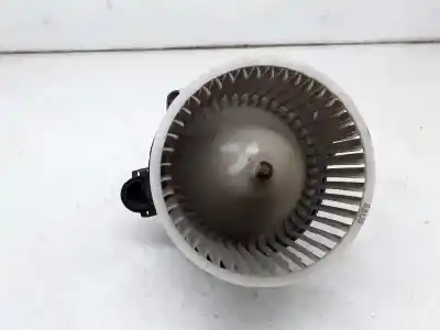 Pièce détachée automobile d'occasion ventilateur de chauffage pour hyundai getz (tb) 1.4 cat références oem iam 9711210000