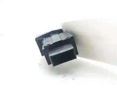 Second-hand car spare part hazard warning lights for opel corsa c silverline oem iam references 13516