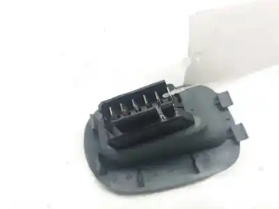 Tweedehands auto-onderdeel schakelaar rechts voor ruit voor renault megane i scenic (ja0) 1.9 dti diesel cat oem iam-referenties 7700836270