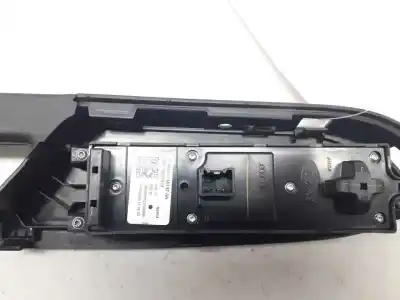 Pièce détachée automobile d'occasion COMMANDE DE LÈVE VITRE AVANT GAUCHE pour FORD B-MAX  Références OEM IAM 2032975  