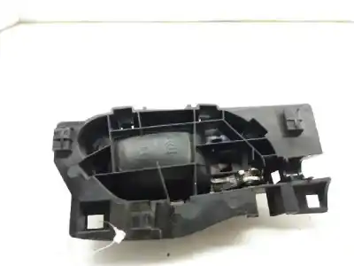 Peça sobressalente para automóvel em segunda mão puxador interior traseiro esquerdo por peugeot 208 active referências oem iam 303966