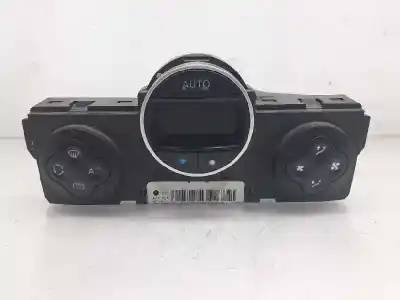 Peça sobressalente para automóvel em segunda mão comando de sofagem (chauffage / ar condicionado) por renault clio iii authentique referências oem iam 8200296683  