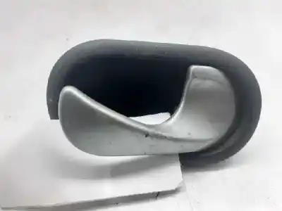 Peça sobressalente para automóvel em segunda mão puxador interior dianteiro direito por renault clio iii authentique referências oem iam 8200310580