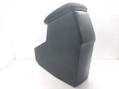 Автозапчастина б/у центральний подлокник для toyota auris active посилання на oem iam 230472070024