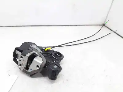 Автозапчастина б/у замок передній праві двері для toyota auris active посилання на oem iam 6903012490